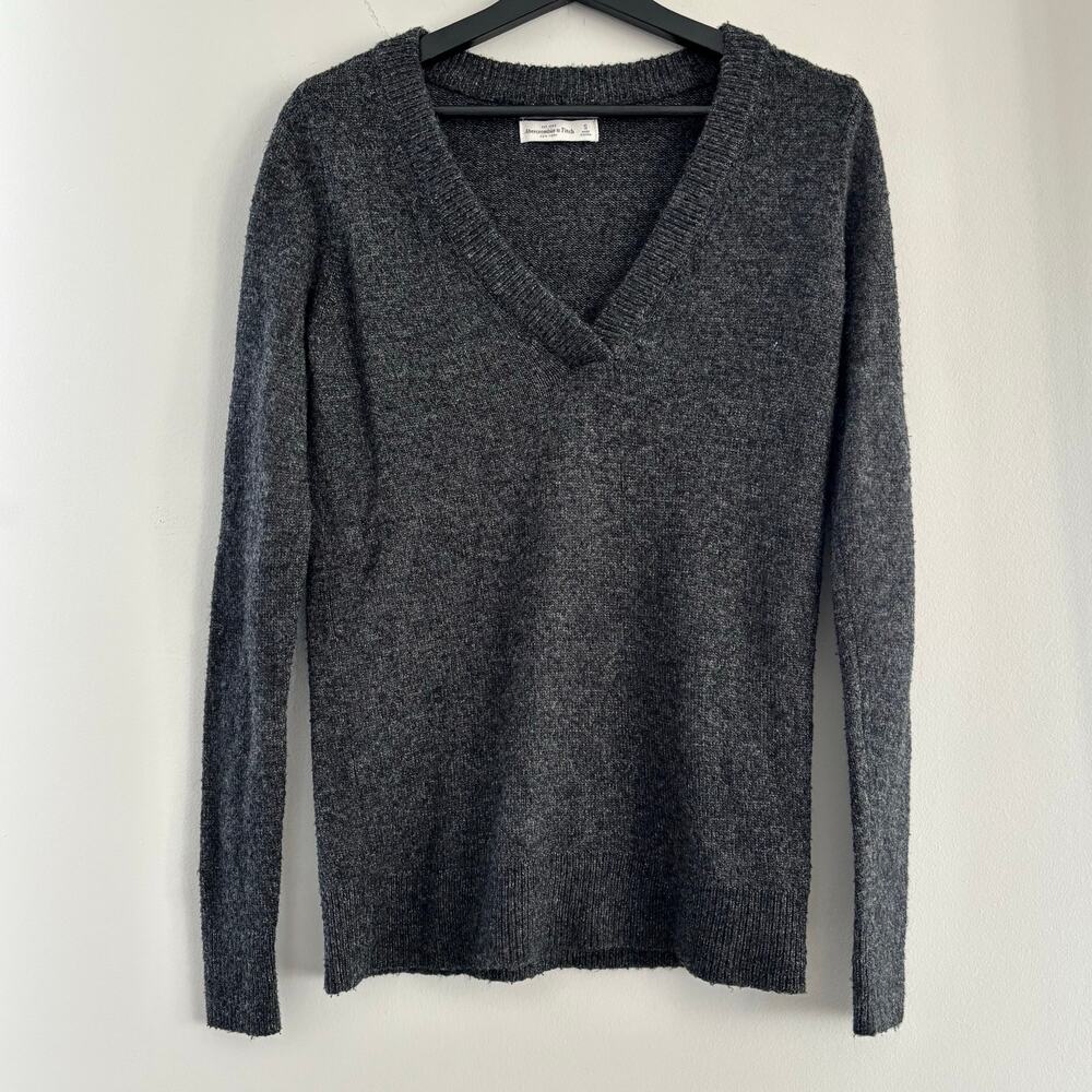 Abercrombie & Fitch Women's Gray Wool Blend Sweater Size Small